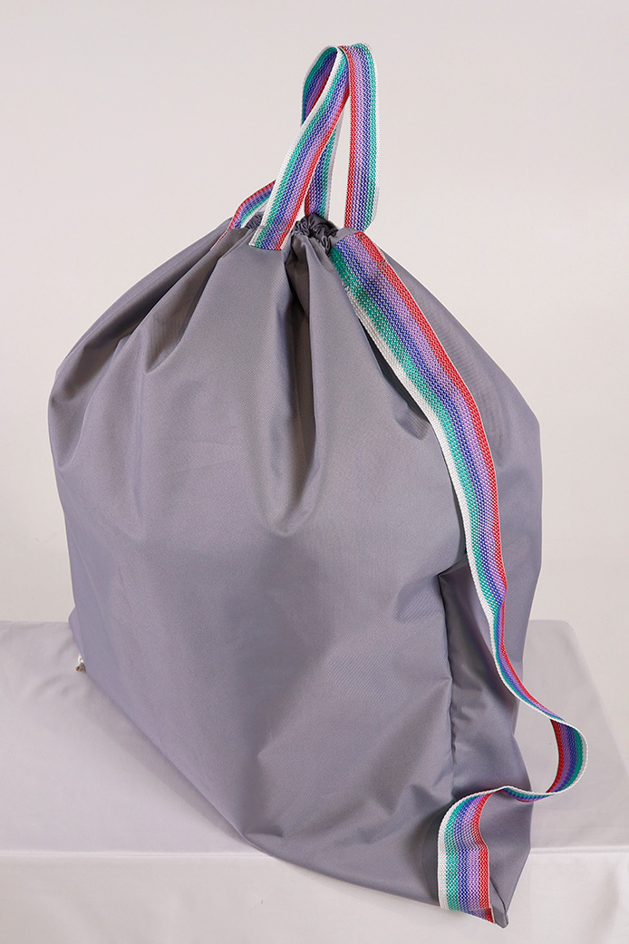 Flacher Sack mit 2 Handgriffen und dem langen Gürtel für Tragen auf den Schultern, Produktbild 2